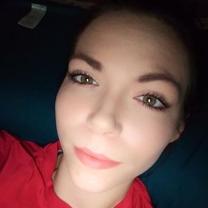 Meet your Posher, Suzie